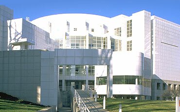 High Museum of Art Entrance